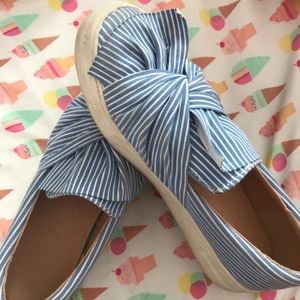 Striped Shoe, slip on